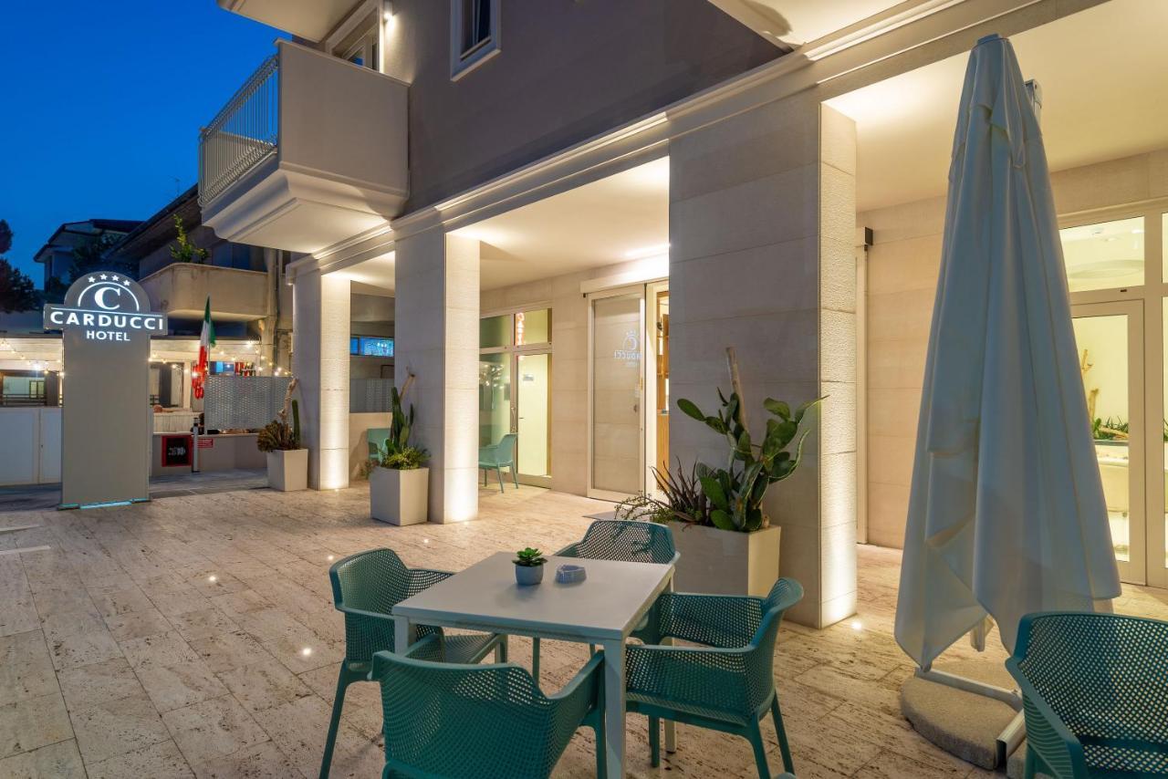 Hotel Carducci トルトレート エクステリア 写真