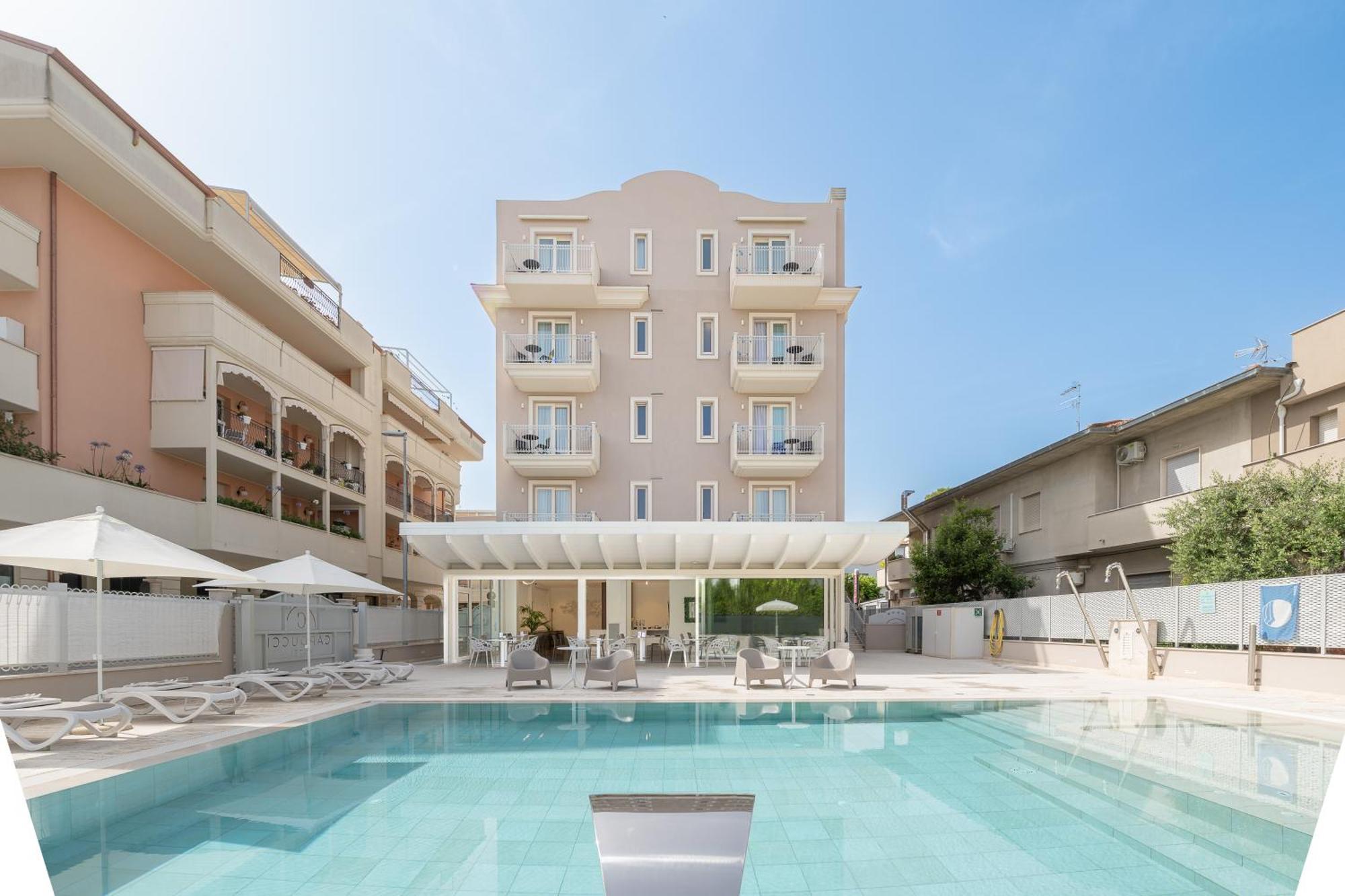 Hotel Carducci トルトレート エクステリア 写真